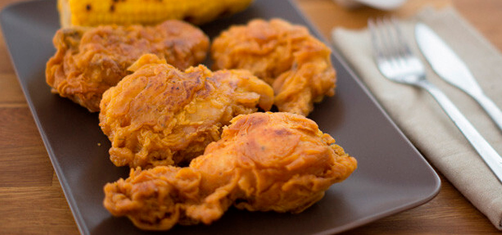 Patitas de pollo estilo Kentucky Fried Chicken